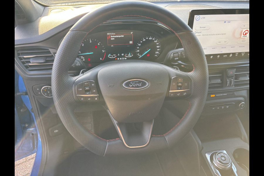 Ford FOCUS Wagon 1.5 EcoBlue ST Line Diesel Automaat! | Panoramadak | Winter Pack | Camera | BTW verrekenbaar