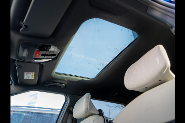 Kia EV4 GT-Line 81.4 kWh | OP VOORRAAD | Schuifkanteldak | Stoel en stuurverwarming |