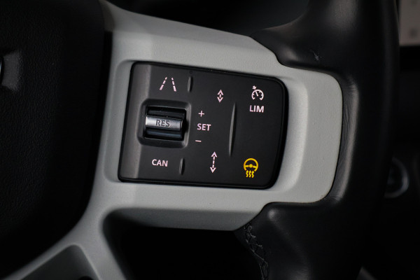 Land Rover Defender 110 P400e 110 SE | 22" | ADAPTIVE CRUISE | BLACK PACK | COMFORT PACK | COLD CLIMATE PACK | OFF-ROAD PACK | HEAD-UP | CLEARSIGHT