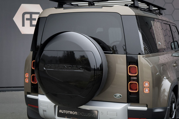 Land Rover Defender 110 P400e 110 SE | 22" | ADAPTIVE CRUISE | BLACK PACK | COMFORT PACK | COLD CLIMATE PACK | OFF-ROAD PACK | HEAD-UP | CLEARSIGHT