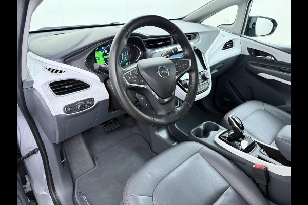 Opel Ampera-E Business executive 60 kWh Bose audio | Keyless | Dodehoek | Leer | Camera | Stoel- & stuurverwarming | 12 mnd BOVAG garantie |