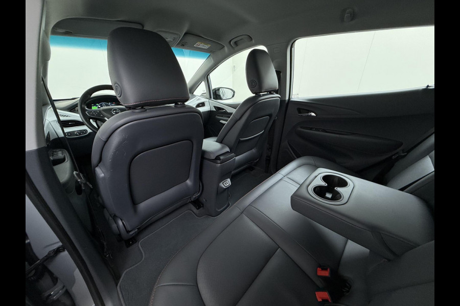 Opel Ampera-E Business executive 60 kWh Bose audio | Keyless | Dodehoek | Leer | Camera | Stoel- & stuurverwarming | 12 mnd BOVAG garantie |