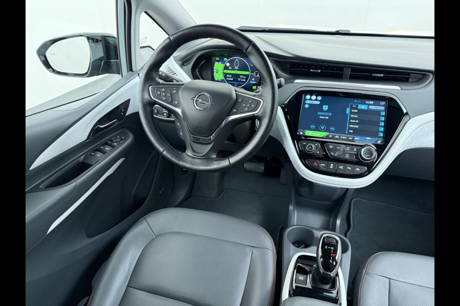 Opel Ampera-E Business executive 60 kWh Bose audio | Keyless | Dodehoek | Leer | Camera | Stoel- & stuurverwarming | 12 mnd BOVAG garantie |