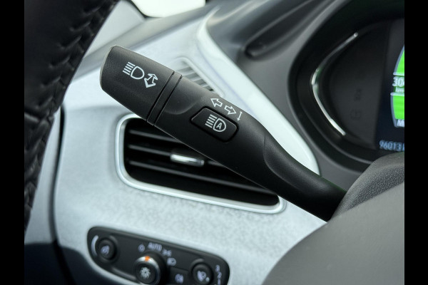 Opel Ampera-E Business executive 60 kWh Bose audio | Keyless | Dodehoek | Leer | Camera | Stoel- & stuurverwarming | 12 mnd BOVAG garantie |