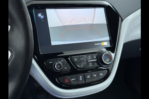 Opel Ampera-E Business executive 60 kWh Bose audio | Keyless | Dodehoek | Leer | Camera | Stoel- & stuurverwarming | 12 mnd BOVAG garantie |