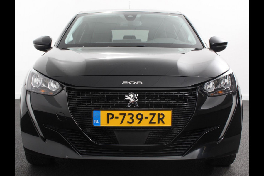 Peugeot e-208 EV Allure Pack 50 kWh Navigatie 3d Digitale Cockpit Camera Climate control Stoelverwarming