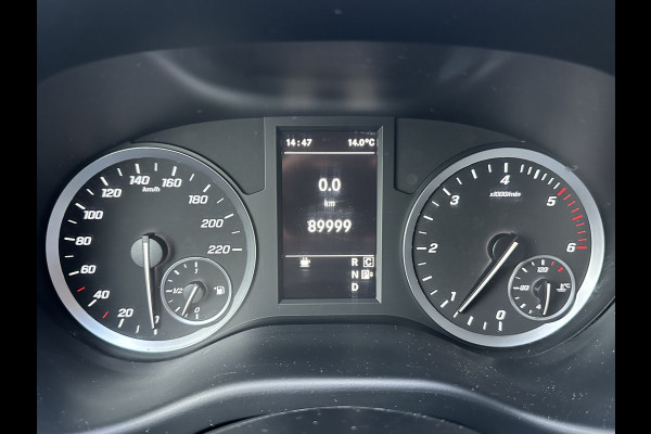 Mercedes-Benz Vito 114 CDI AUT / DUBBELE CABINE / L2H1 / 1e EIG. / ECC / CRUISE / CAMERA / LED / TREKHAAK / ACHTERKLEP
