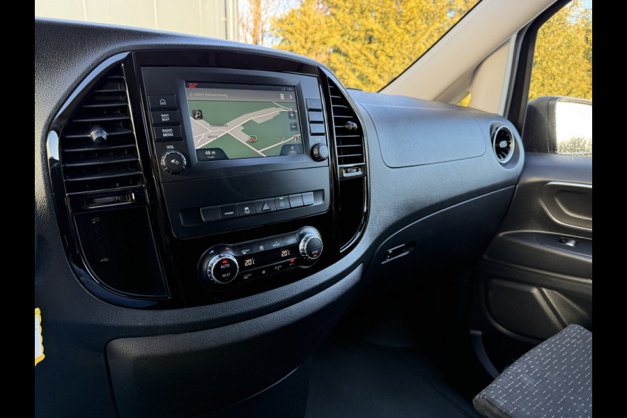 Mercedes-Benz Vito 114 CDI AUT / DUBBELE CABINE / L2H1 / 1e EIG. / ECC / CRUISE / CAMERA / LED / TREKHAAK / ACHTERKLEP