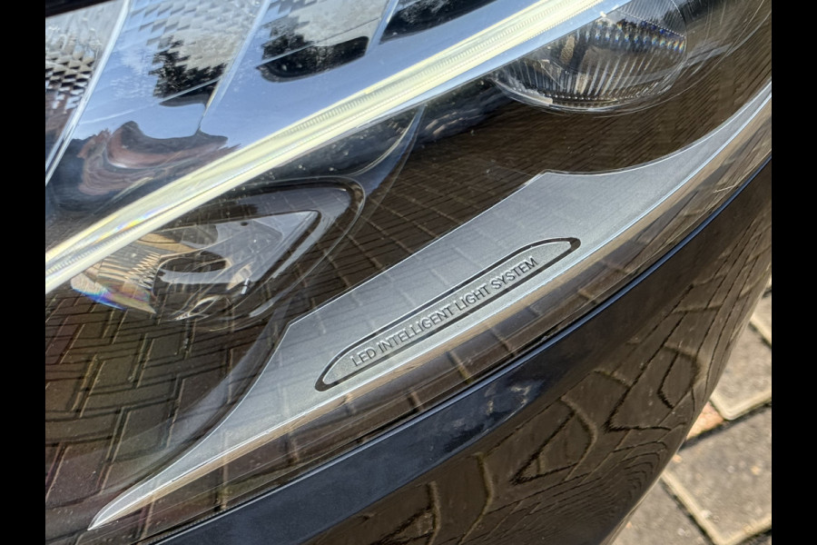 Mercedes-Benz Vito 114 CDI AUT / DUBBELE CABINE / L2H1 / 1e EIG. / ECC / CRUISE / CAMERA / LED / TREKHAAK / ACHTERKLEP