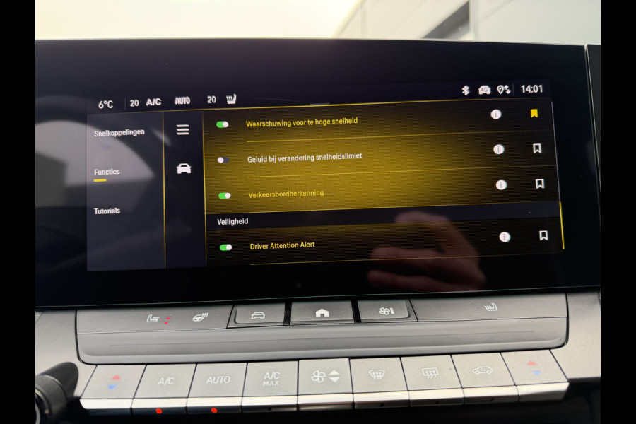 Opel Astra Sports Tourer 225pk Hybrid GSe (Keyless Entry - 360gr Camera - Stoel-/- stuurwielverwarming - LED - 18"- Adaptieve Cruise Contro