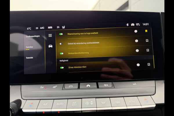 Opel Astra Sports Tourer 225pk Hybrid GSe (Keyless Entry - 360gr Camera - Stoel-/- stuurwielverwarming - LED - 18"- Adaptieve Cruise Contro