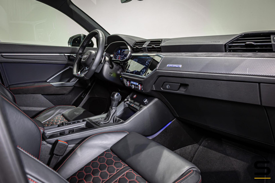 Audi Q3 Sportback TFSI RS|Pano|1eig|Miltek|Cam|RS-pakket