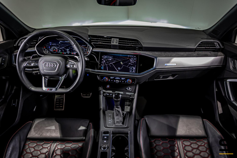 Audi Q3 Sportback TFSI RS|Pano|1eig|Miltek|Cam|RS-pakket