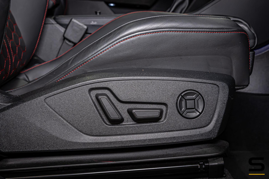 Audi Q3 Sportback TFSI RS|Pano|1eig|Miltek|Cam|RS-pakket