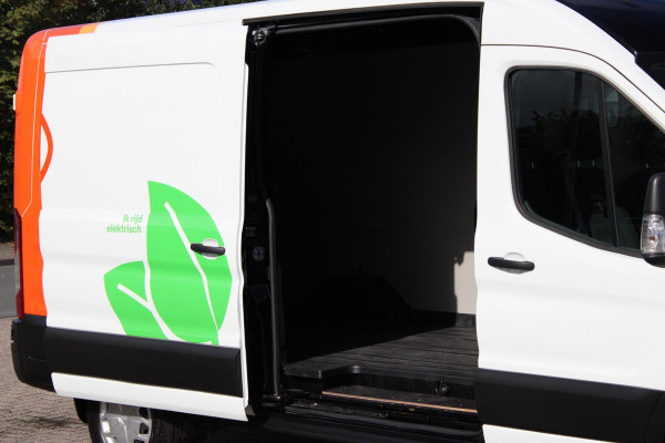 Ford E-Transit 350 L3H2 Trend 68 kWh | SCI | 184pk | Post NL Subco uitvoering | Power onboard | SYNC 4 Navigatie