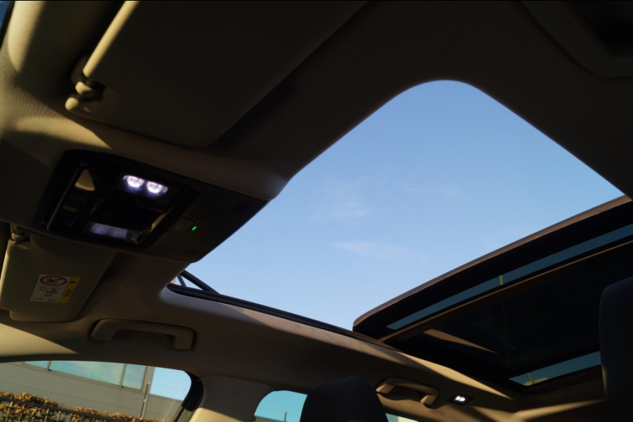 Seat Leon Sportstourer 1.0 TSI Style Business Intense -PANO-