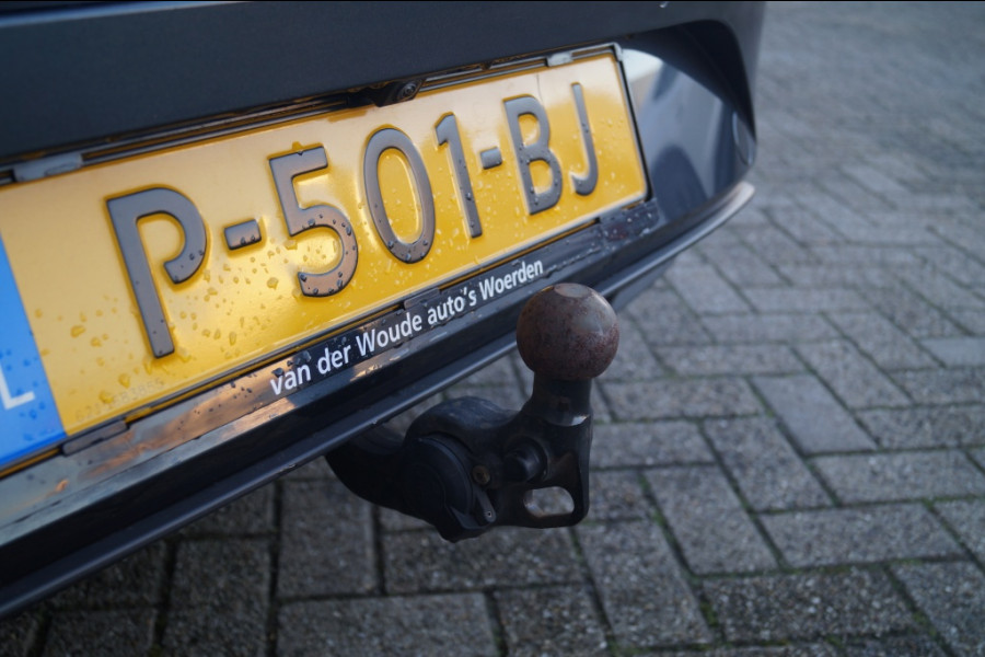 Seat Leon Sportstourer 1.0 TSI Style Business Intense -PANO-