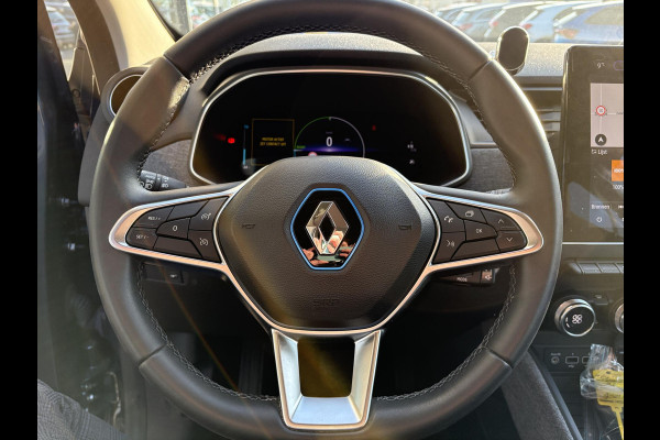 Renault ZOE R135 Intens 52 kWh | Accuhuur | DC Lader | Easy Link 9'' | Climate Control | Cruise Control | Achteruitrijcamera | Navi |