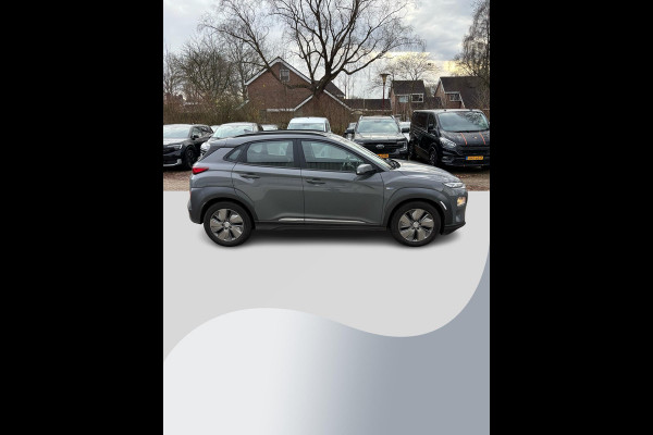 Hyundai Kona EV Comfort 64 kWh 204pk Adaptieve Cruise | Krell Audio | Achteruitrijcamera | Navigatie