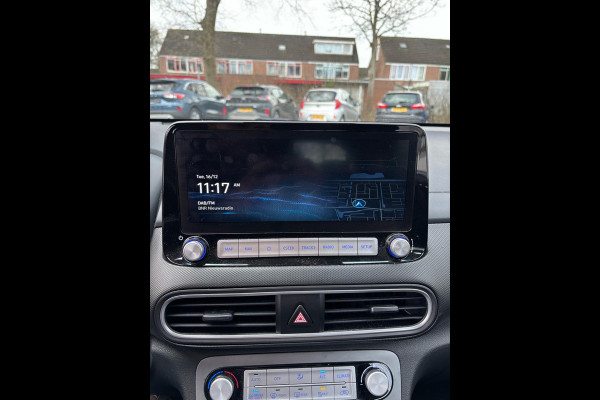 Hyundai Kona EV Comfort 64 kWh 204pk Adaptieve Cruise | Krell Audio | Achteruitrijcamera | Navigatie