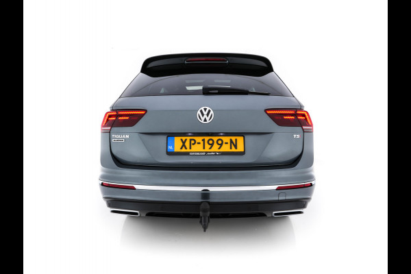 Volkswagen Tiguan Allspace 1.5 TSI R-line Highline Business (7-Pers.) (INCL-BTW) Aut * PANO | NAVI-FULLMAP | XENON | ALCANTARA | HEATED-ERGONOMIC-SPORTSEATS | KEYLESS | PRIVACY-GLASS | CAMERA | DAB | DIGI-COCKPIT | PDC | TOWBAR | ECC | 19"ALU*