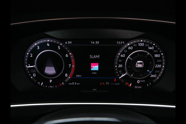 Volkswagen Tiguan Allspace 1.5 TSI R-line Highline Business (7-Pers.) (INCL-BTW) Aut * PANO | NAVI-FULLMAP | XENON | ALCANTARA | HEATED-ERGONOMIC-SPORTSEATS | KEYLESS | PRIVACY-GLASS | CAMERA | DAB | DIGI-COCKPIT | PDC | TOWBAR | ECC | 19"ALU*