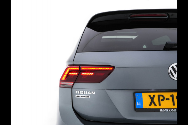 Volkswagen Tiguan Allspace 1.5 TSI R-line Highline Business (7-Pers.) (INCL-BTW) Aut * PANO | NAVI-FULLMAP | XENON | ALCANTARA | HEATED-ERGONOMIC-SPORTSEATS | KEYLESS | PRIVACY-GLASS | CAMERA | DAB | DIGI-COCKPIT | PDC | TOWBAR | ECC | 19"ALU*