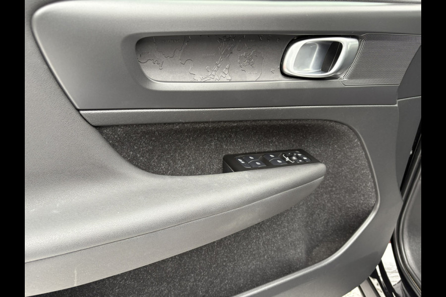 Volvo XC40 1.5 T2 Business Pro NL-AUTO / Trekhaak / Carplay / ACC
