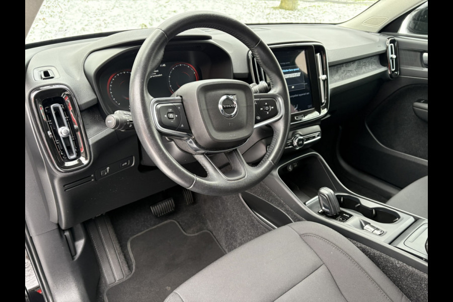 Volvo XC40 1.5 T2 Business Pro NL-AUTO / Trekhaak / Carplay / ACC
