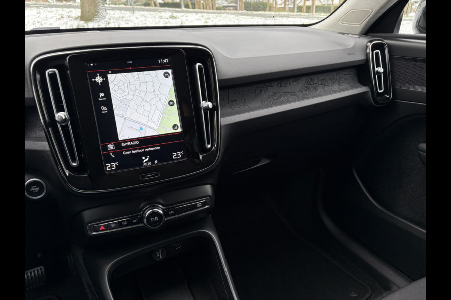 Volvo XC40 1.5 T2 Business Pro NL-AUTO / Trekhaak / Carplay / ACC