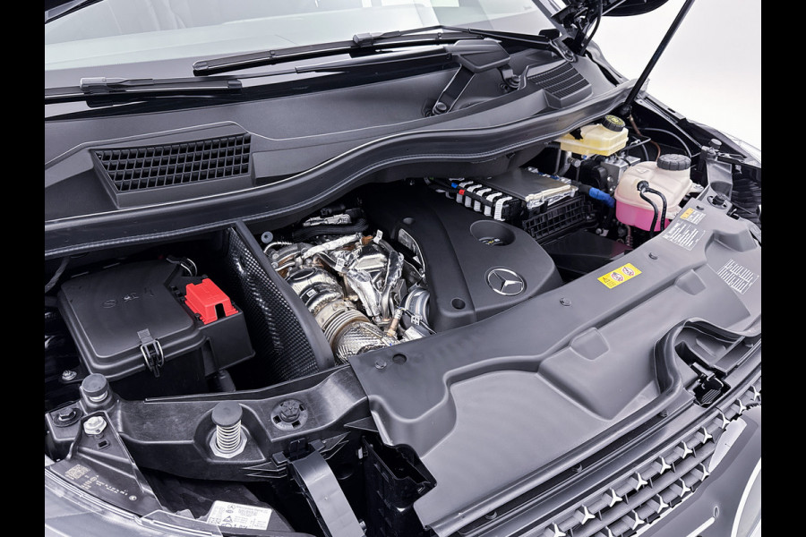 Mercedes-Benz V-Klasse 300d 4-MATIC Extra Lang AMG Avantgarde BPM-Vrij Dubbele Cabine 360 Graden Camera Elektrische Schuifdeuren Multibeam LED Adaptiev
