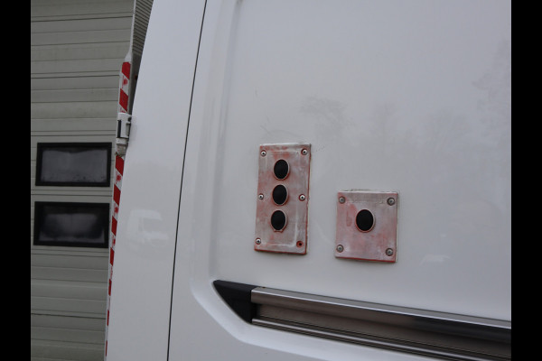 Volkswagen Crafter 2.0 TDI 177pk Automaat Euro 6 Laadklep Dhollandia - DSG