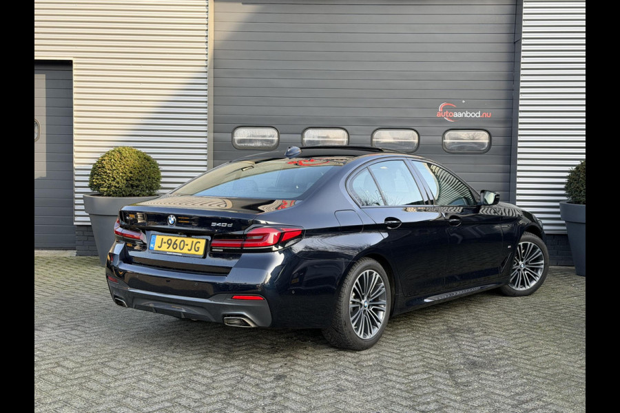 BMW 5 Serie 540d xDrive High Executive M-Sport | Panoramadak | 360* Camera | DAB | Elektrische Trekhaak |