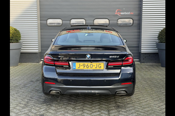 BMW 5 Serie 540d xDrive High Executive M-Sport | Panoramadak | 360* Camera | DAB | Elektrische Trekhaak |