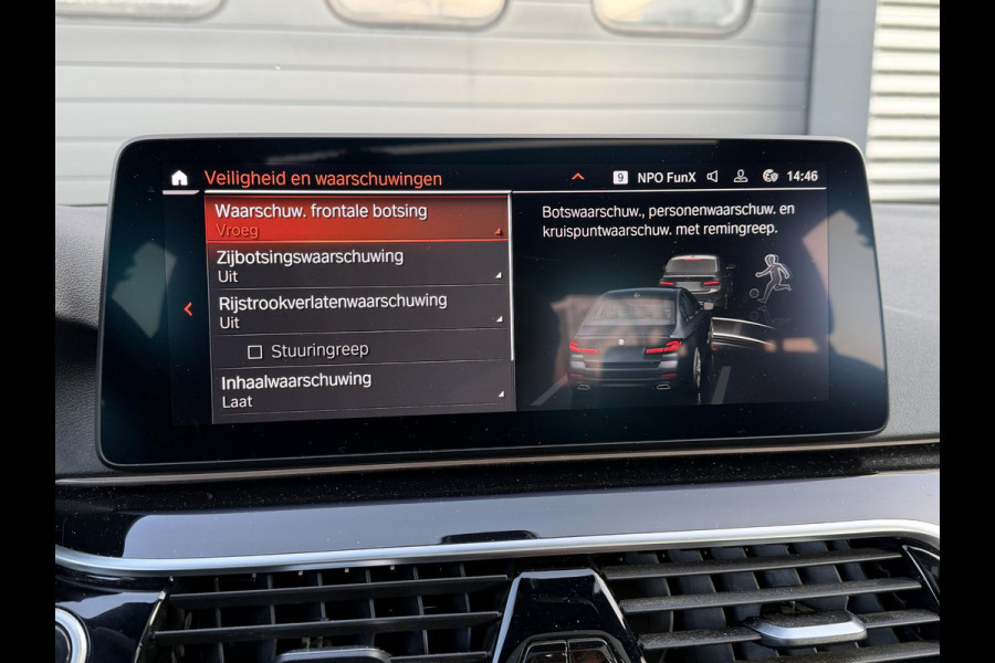 BMW 5 Serie 540d xDrive High Executive M-Sport | Panoramadak | 360* Camera | DAB | Elektrische Trekhaak |