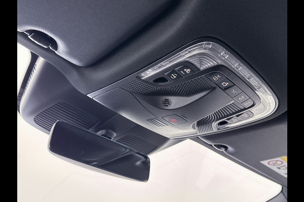 Mercedes-Benz V-Klasse 300d 4-MATIC L3 AMG-line Avantgarde BPM-Vrij Dubbele Cabine Elektrische Schuifdeuren Multibeam LED Adaptieve Cruise Control