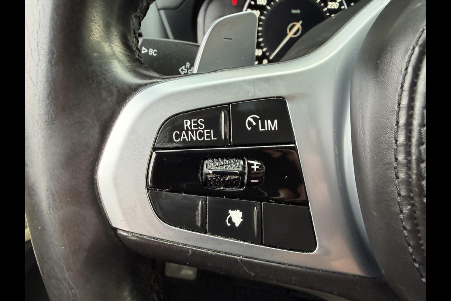 BMW X3 xDrive20i High Executive M-Sport | Camera | Navigatie | Head-Up Display | Elektrische Trekhaak | Elektrische Achterklep |