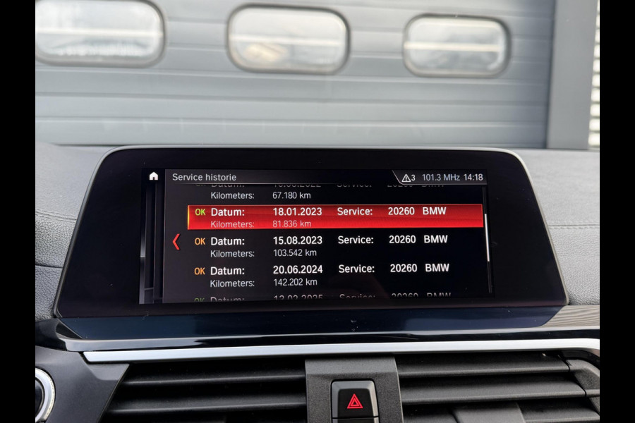 BMW X3 xDrive20i High Executive M-Sport | Camera | Navigatie | Head-Up Display | Elektrische Trekhaak | Elektrische Achterklep |