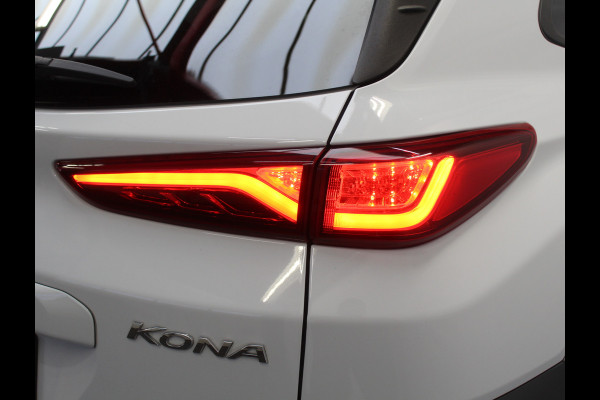 Hyundai Kona EV Fashion 64 kWh CLIMATE | ADAPCRUISE | CAMERA | CARPLAY | LMV17 | LED | DAB | HEAD-UP | NAVI | PDCA | 3FASE