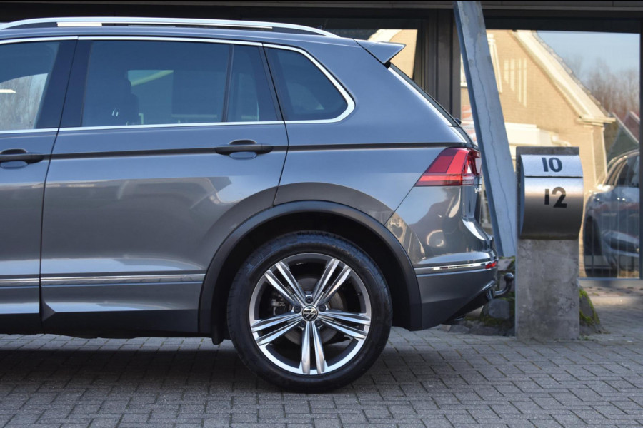 Volkswagen Tiguan 1.5 TSI ACT R-Line | TREKHAAK | NAP | APPLE CARPLAY | ANDROID AUTO | ADAPT. CRUISE CONTROLE | VIRTUAL COCKPIT