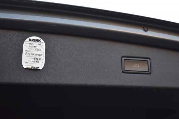 Volkswagen Tiguan 1.5 TSI ACT R-Line | TREKHAAK | NAP | APPLE CARPLAY | ANDROID AUTO | ADAPT. CRUISE CONTROLE | VIRTUAL COCKPIT