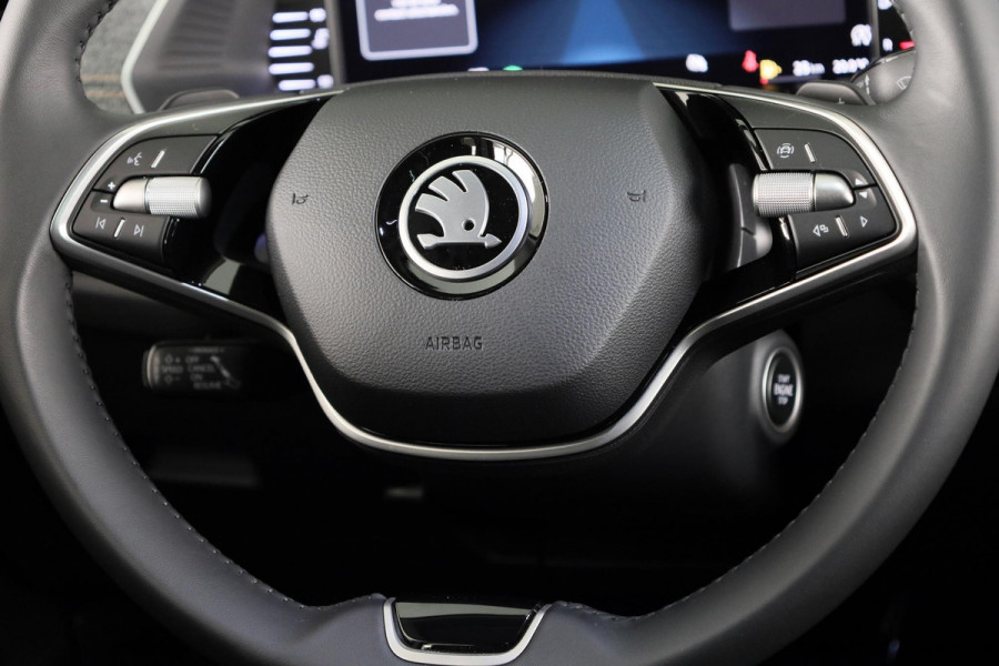 Škoda Octavia Hatchback Business Edition 1.5 TSI M-HEV 115pk DSG 115pk DSG | Private lease vanaf 731,-- | Parkeercamera | 17 inch Lichtmetalen velgen |  Verwarmbare voorstoelen | 13 inch display | Adaptieve Cruise Control