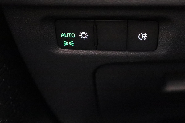 Škoda Octavia Hatchback Business Edition 1.5 TSI M-HEV 115pk DSG 115pk DSG | Private lease vanaf 731,-- | Parkeercamera | 17 inch Lichtmetalen velgen |  Verwarmbare voorstoelen | 13 inch display | Adaptieve Cruise Control