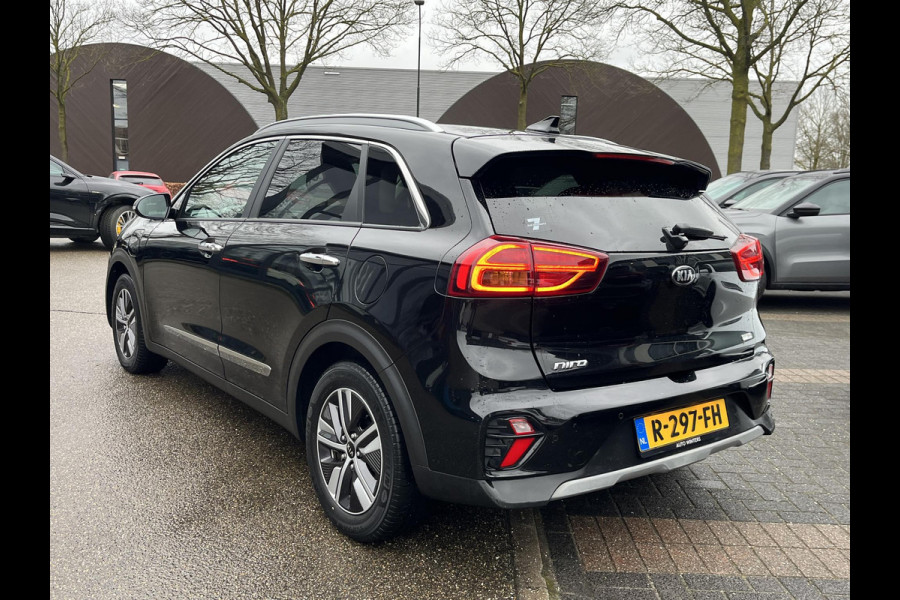 Kia Niro 1.6 GDi PHEV ExecutiveLine Plug-in Hybride | Schuifdak | Leder | Elektrische Stoelen | Stoelventilatie & Verwarming | Stuurwielverwarming | JBL | Afn. Trekhaak | GOED ONDERHOUDEN | GELEVERD INCLUSIEF 12 MND BOVAG GARANTIE |