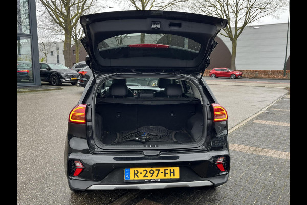 Kia Niro 1.6 GDi PHEV ExecutiveLine Plug-in Hybride | Schuifdak | Leder | Elektrische Stoelen | Stoelventilatie & Verwarming | Stuurwielverwarming | JBL | Afn. Trekhaak | GOED ONDERHOUDEN | GELEVERD INCLUSIEF 12 MND BOVAG GARANTIE |