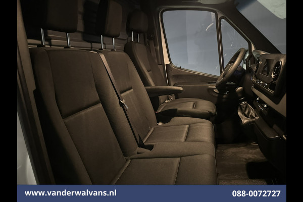 Mercedes-Benz Sprinter 316CDI 164pk L3H2 Euro6 Airco | 360 graden Camera | Navigatie | Apple Carplay | Cruisecontrol Android Auto, Stoelverwarming, Chauffeursstoel, Trekhaak, Parkeersensoren, Bijrijdersbank