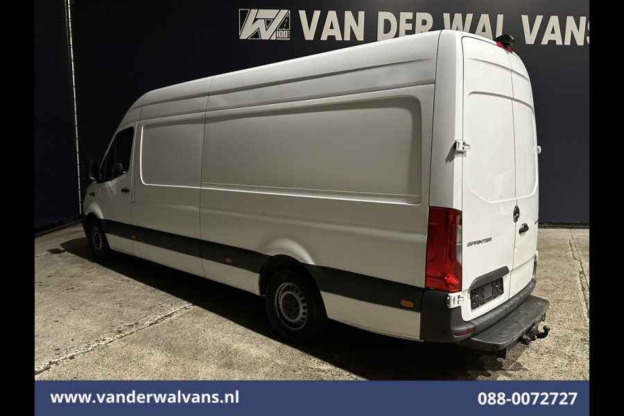 Mercedes-Benz Sprinter 316CDI 164pk L3H2 Euro6 Airco | 360 graden Camera | Navigatie | Apple Carplay | Cruisecontrol Android Auto, Stoelverwarming, Chauffeursstoel, Trekhaak, Parkeersensoren, Bijrijdersbank