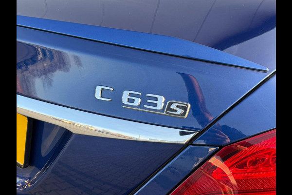 Mercedes-Benz C-Klasse AMG 63S / Keramisch / Pano / Burmester / Head up / Leder