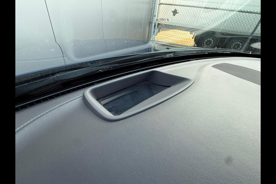 Mercedes-Benz C-Klasse AMG 63S / Keramisch / Pano / Burmester / Head up / Leder