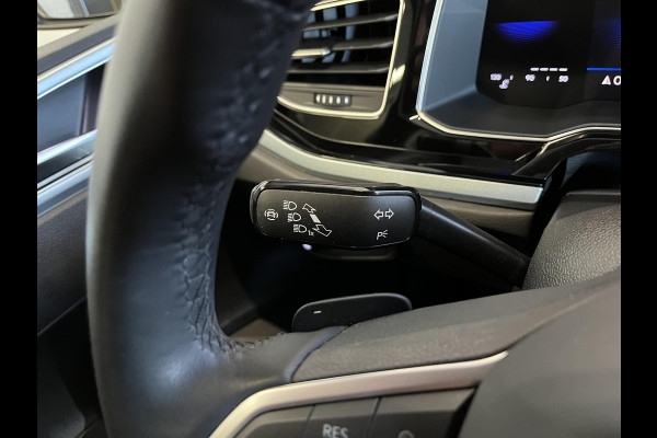 Volkswagen Polo 1.0 TSI Goal Automaat Navigatie Apple Carplay/Android Auto Parkeersensoren Adaptive Cruise Control Stoelverwarming Matrix LED koplampen Climate Control